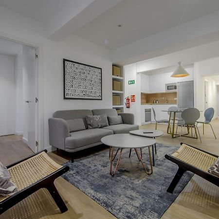 Nuevo Piso Para 7 En El Corazon Del Rastro/Madrid Bagian luar foto