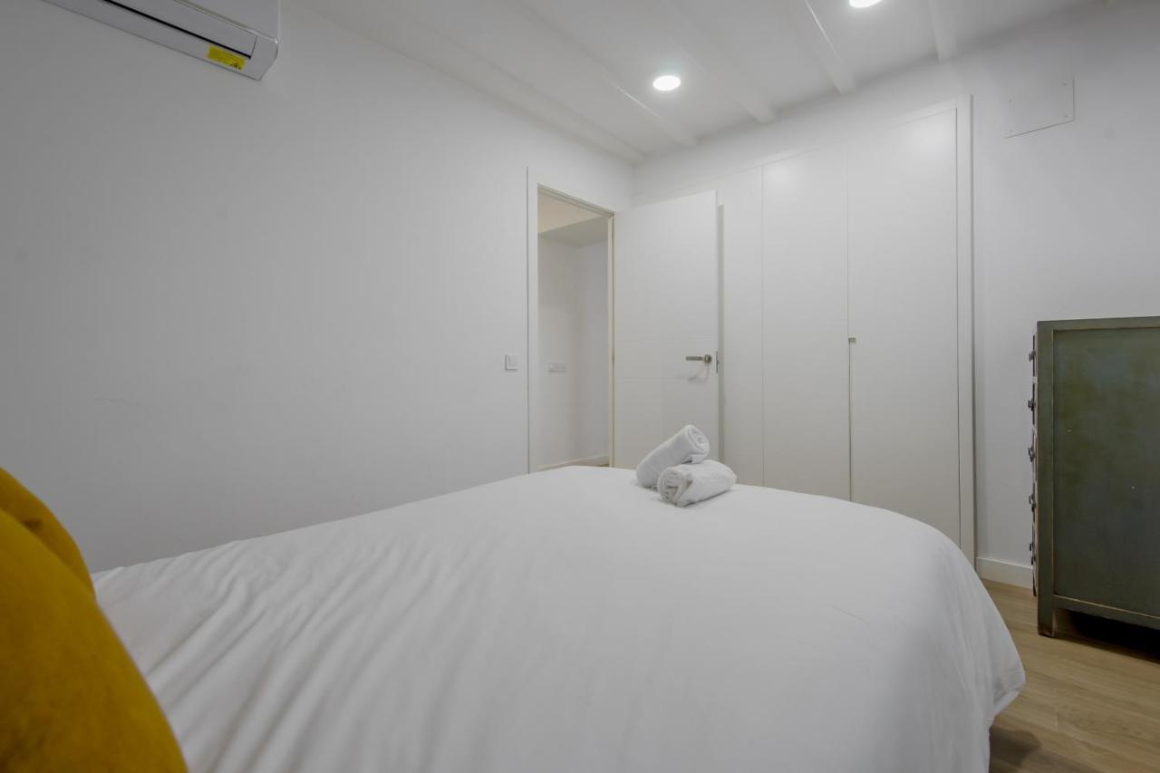 Nuevo Piso Para 7 En El Corazon Del Rastro/Madrid Bagian luar foto