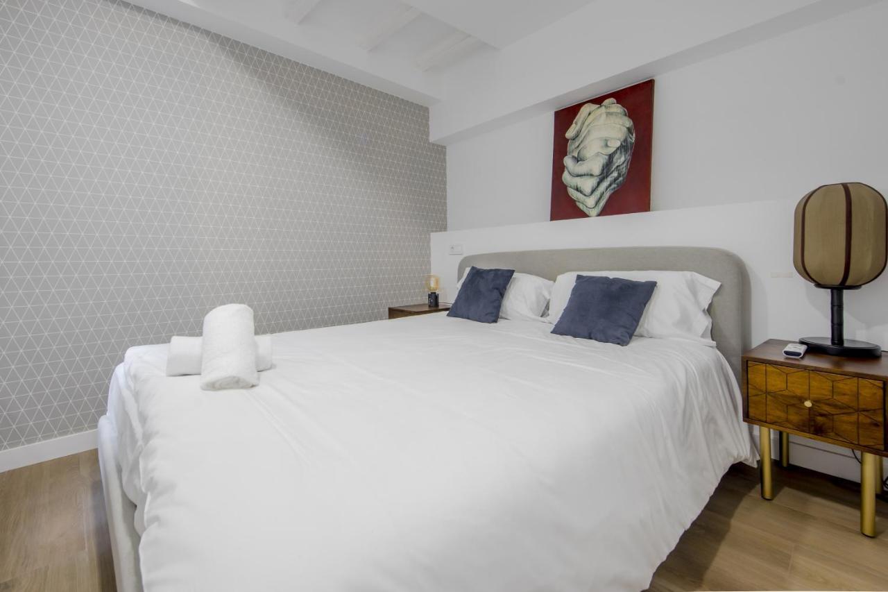 Nuevo Piso Para 7 En El Corazon Del Rastro/Madrid Bagian luar foto